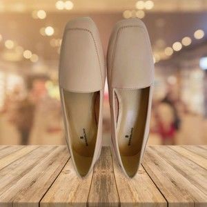 Bandolino Shoes Dusty Pink Liberty Loafers Sz 7.5 Very Narrow NEW in Box